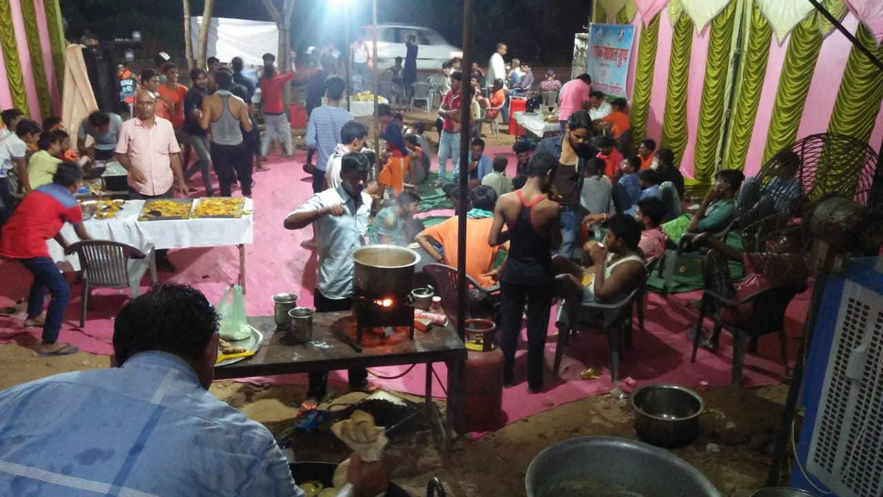 कावड़िया सेवा शिविर - पिपराली रोड, पलासिया के पास, सरस दुघ डेयरी के पास - 05-08-2018