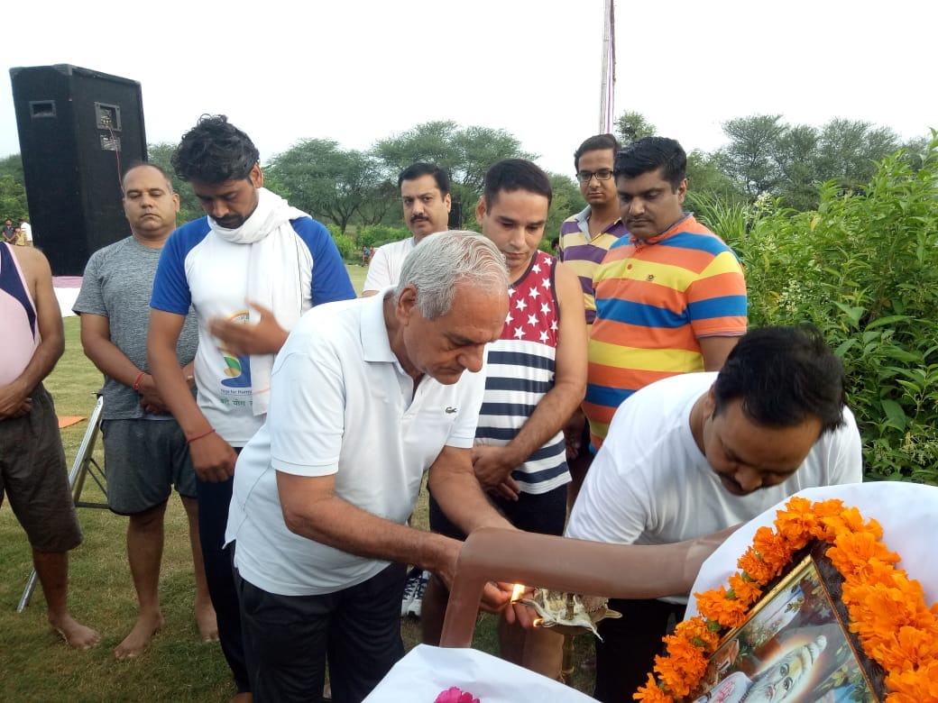 संगीतमय योग शिविर - स्मृति वन सांवली रोड़, सीकर - 12-08-2018